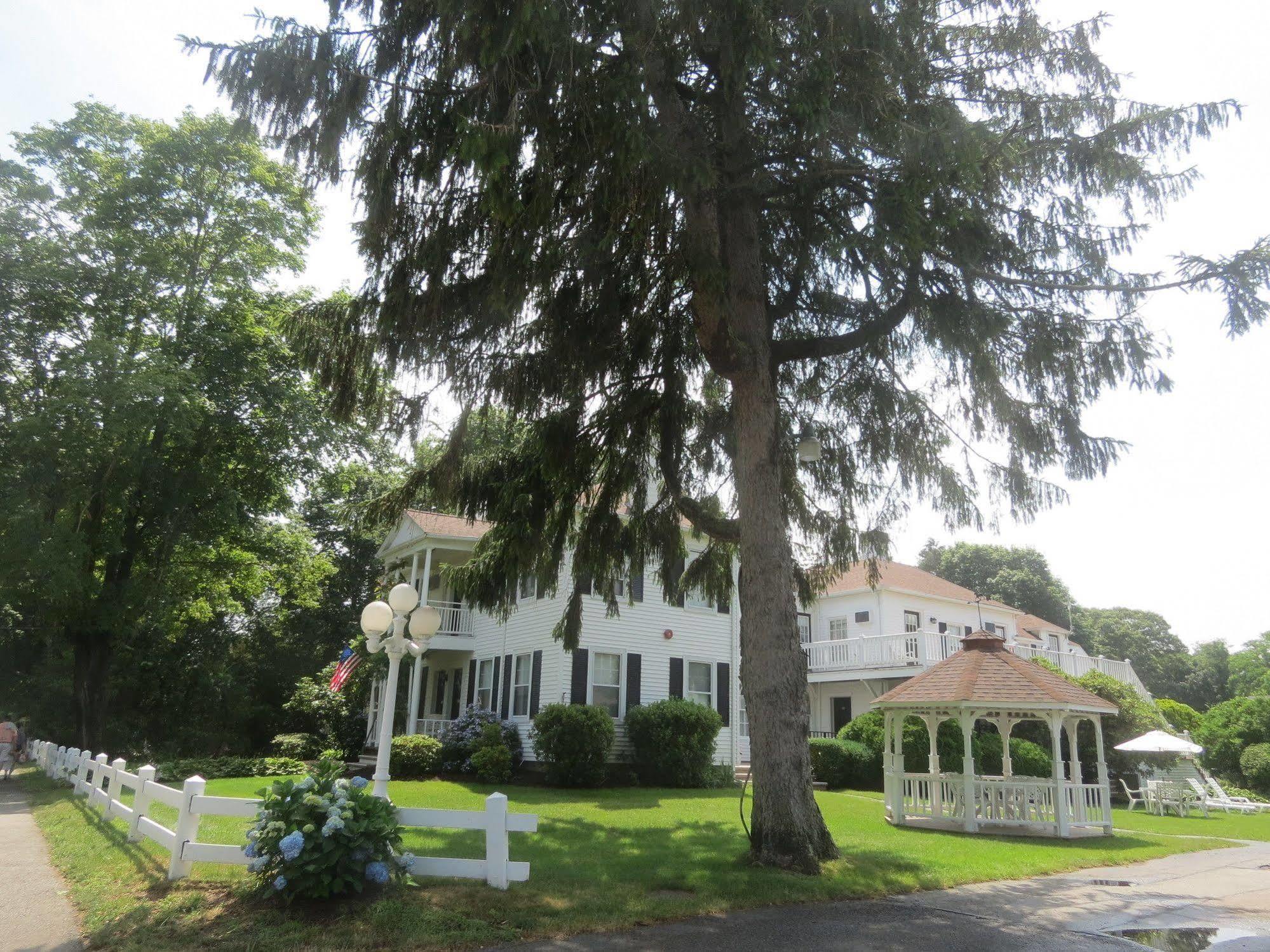 Shoreway Acres Inn ファルマス エクステリア 写真