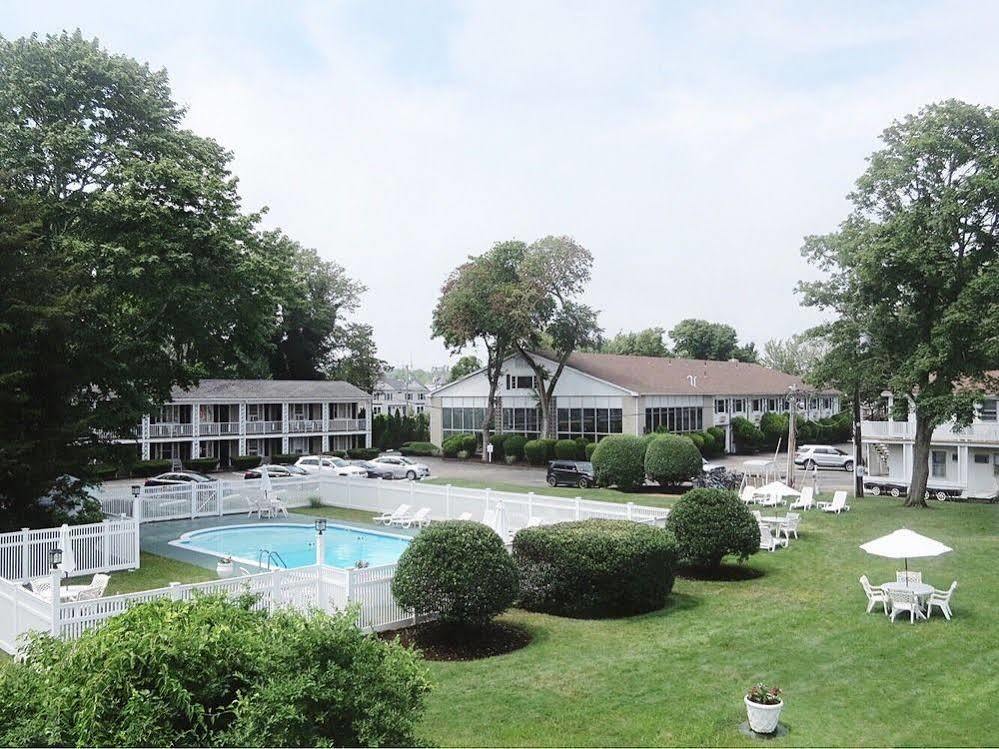 Shoreway Acres Inn ファルマス エクステリア 写真